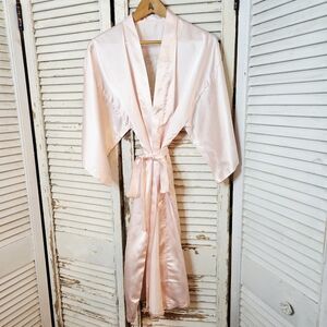 Vintage 70s Anais Anais By Cacharel Pink Satin Kimono Robe With Green Embroidery